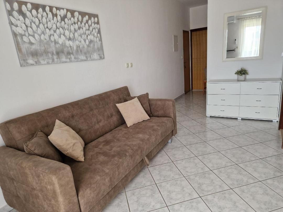 Apartments Ida Sućuraj エクステリア 写真