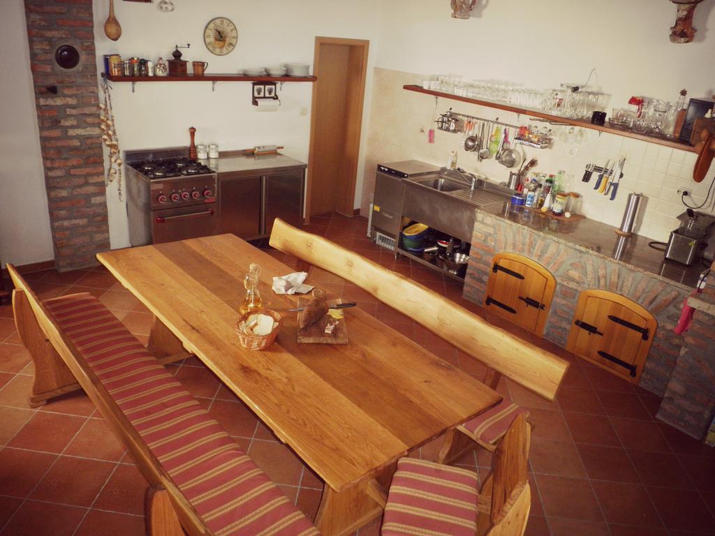 Apartments Ida Sućuraj エクステリア 写真
